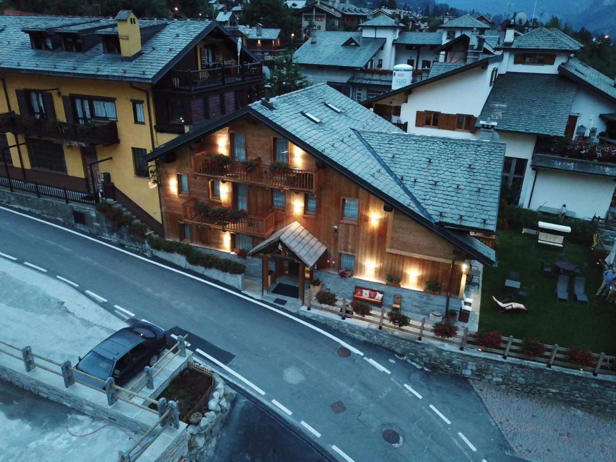 库马约尔 L'Abri Des Amis酒店 外观 照片